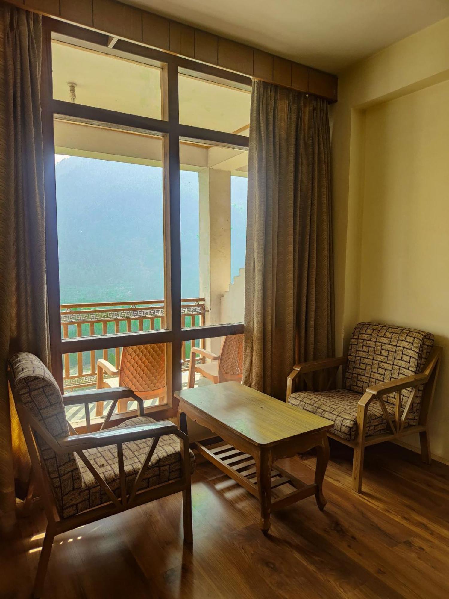 Hotel Arohi Vashist 外观 照片