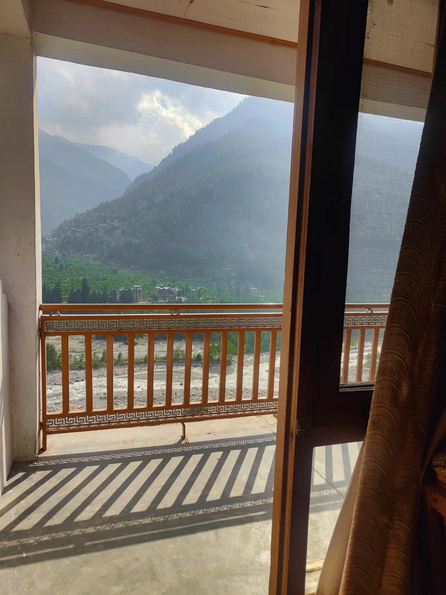 Hotel Arohi Vashist 外观 照片