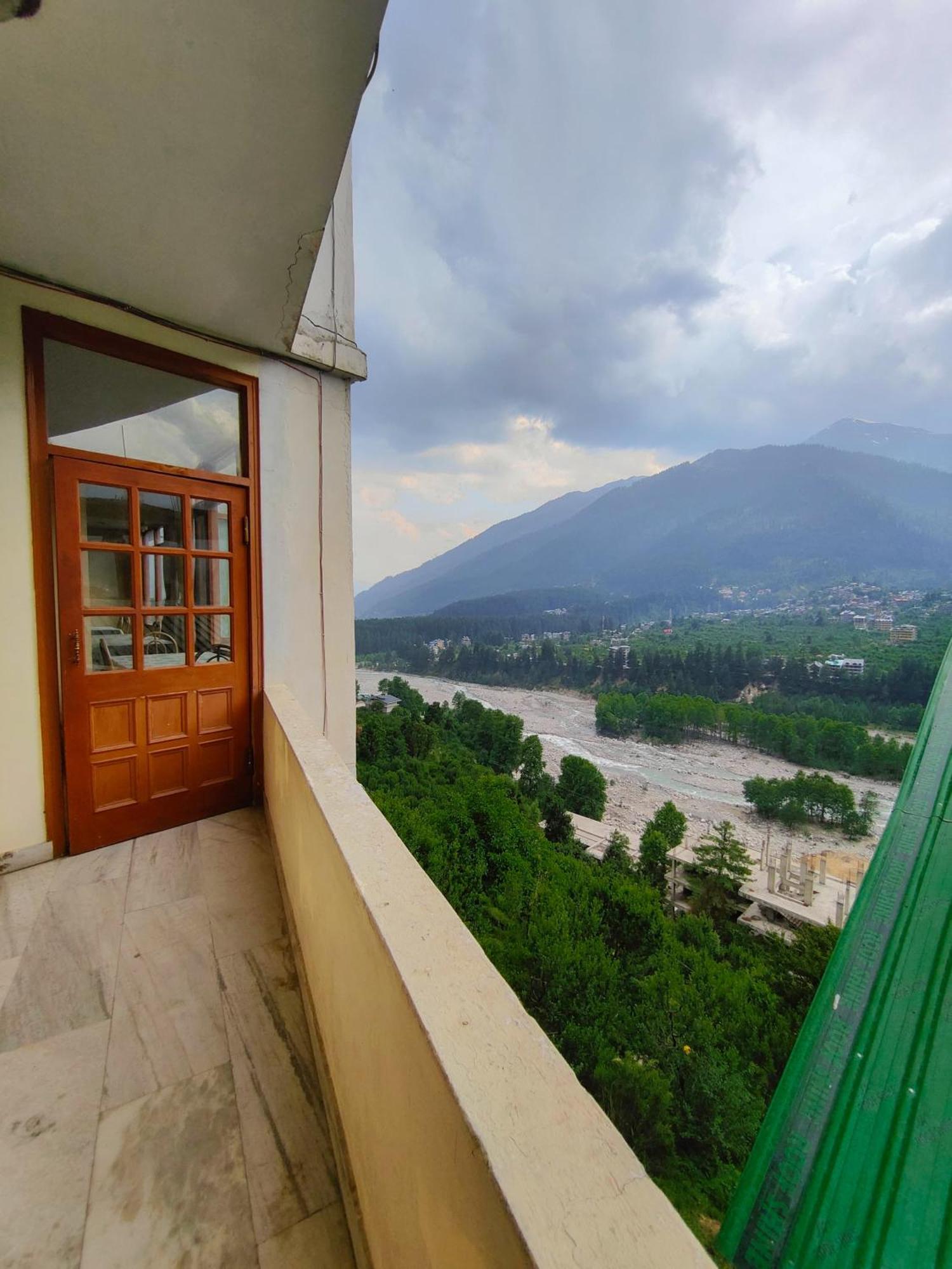 Hotel Arohi Vashist 外观 照片