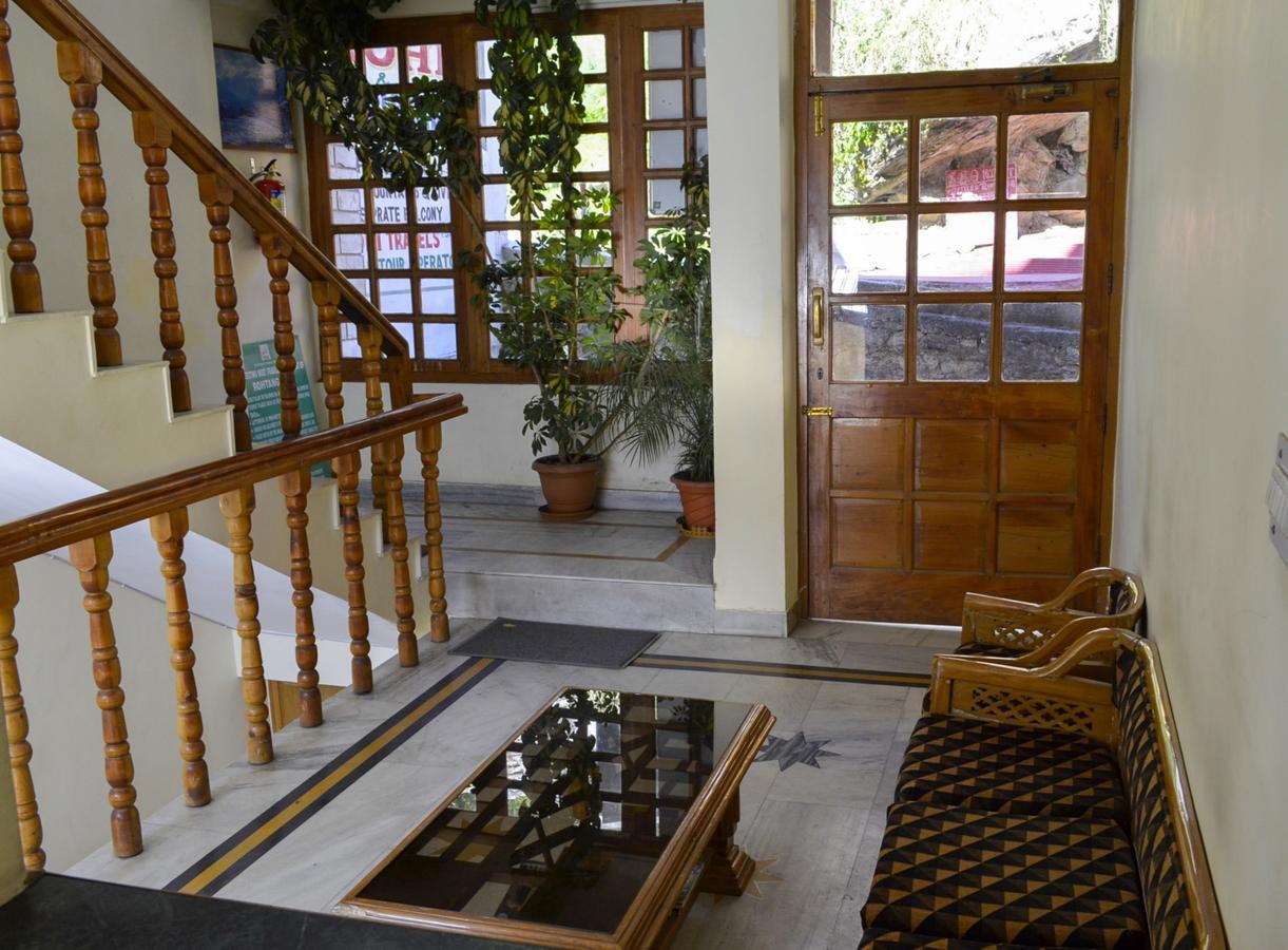 Hotel Arohi Vashist 外观 照片