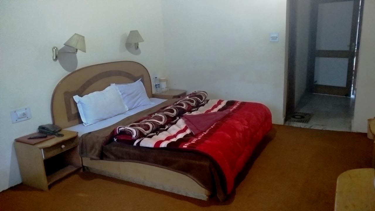Hotel Arohi Vashist 外观 照片